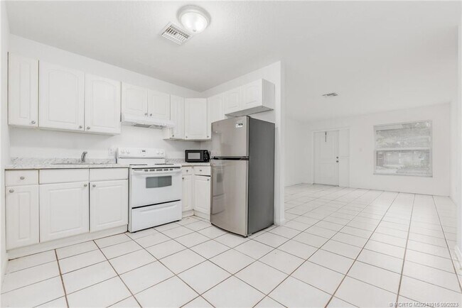 Foto del edificio - 1135 SW Spruce St