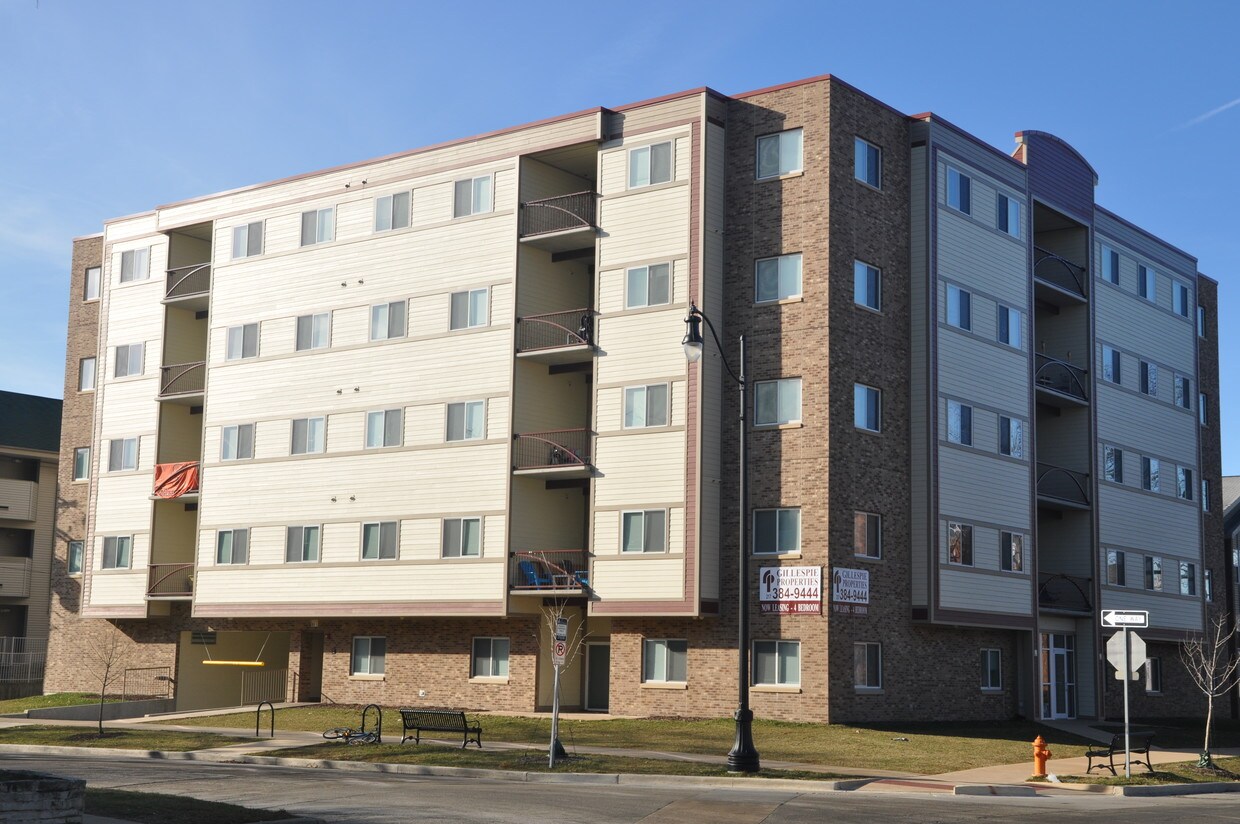 Primary Photo - 901 S 2nd St