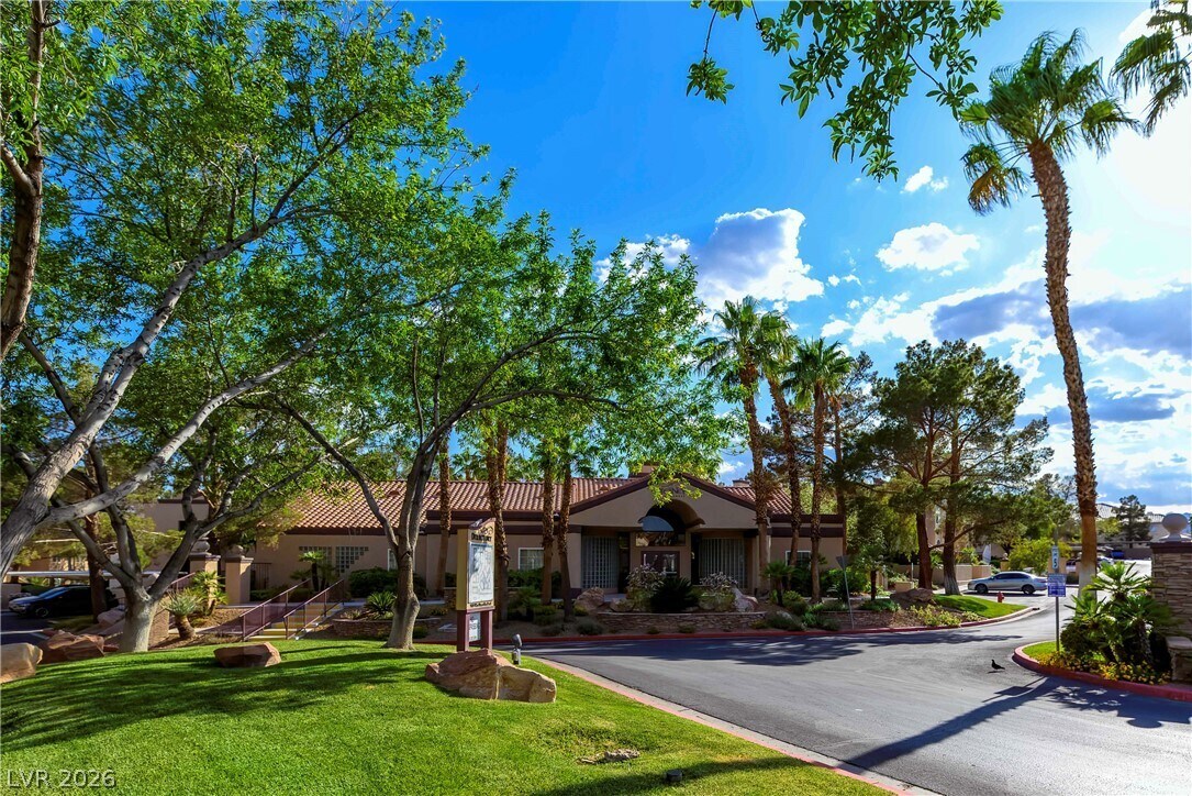 Building Photo - 9325 W Desert Inn Rd