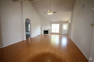 Building Photo - 1811 Kelliwood Trails Ct