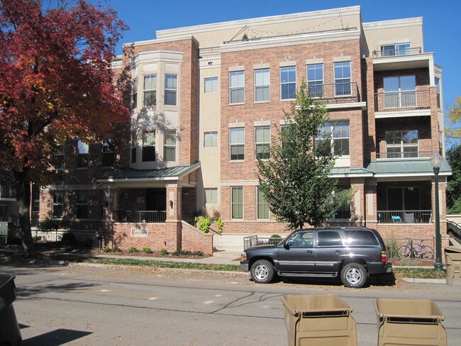 Foto del edificio - 510 W Main St