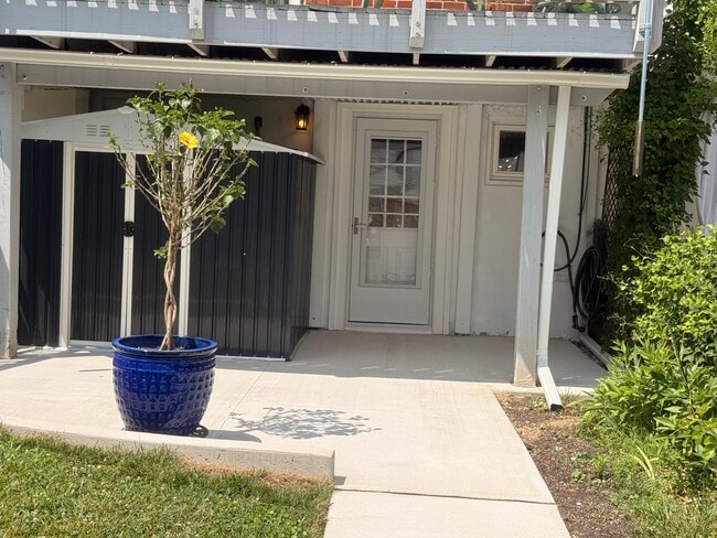 Private Entrance with Patio and Storage - 201 Ridge Ave