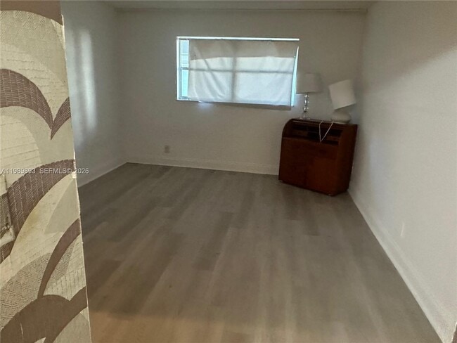 Foto del edificio - 410 SE 2nd St