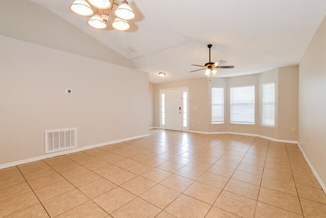 Building Photo - 2961 Elbib Dr