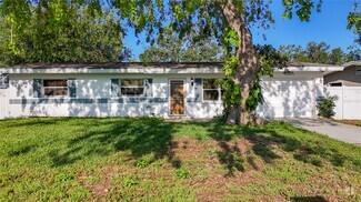 Building Photo - 1590 Havana Dr