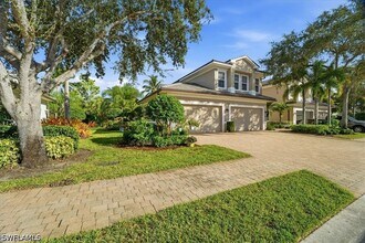 Building Photo - 7842 Hawthorne Dr