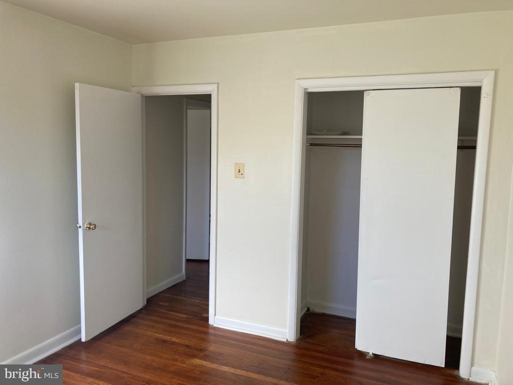 Foto principal - 7262 Mansfield Ave