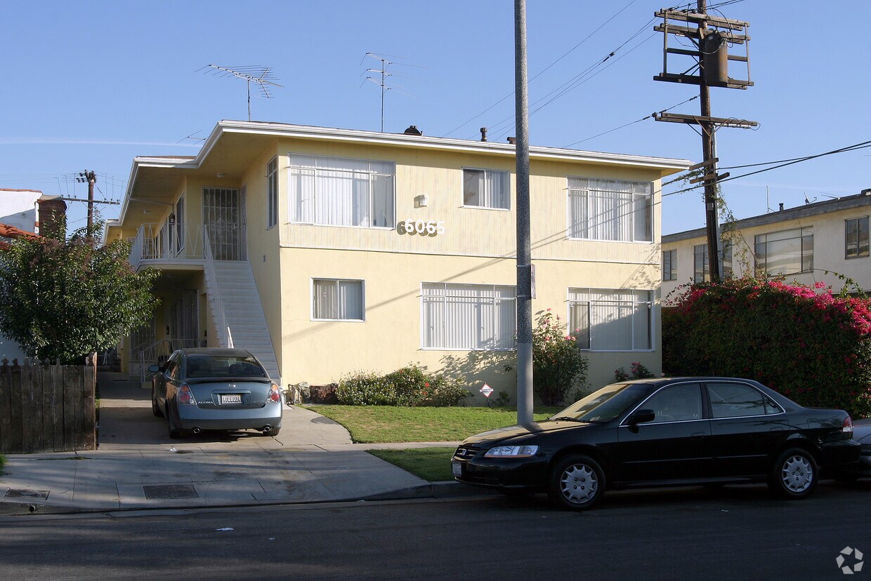 Building Photo - 6065 Pickford Pl