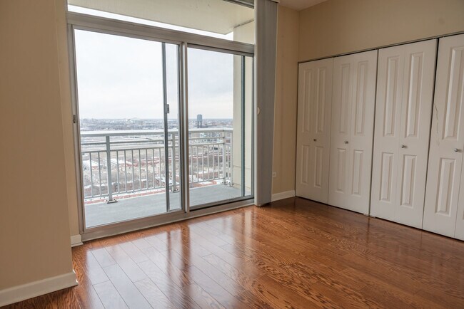 Foto del edificio - 1400 S Michigan Ave