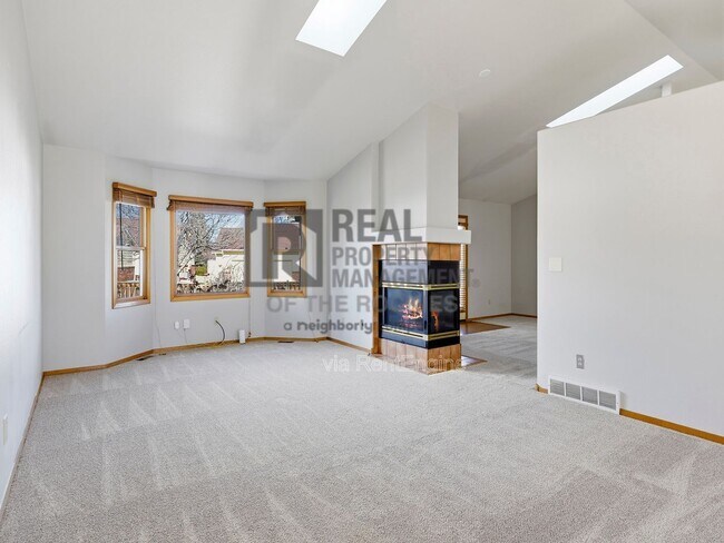 Building Photo - 1230 Patterson Ct