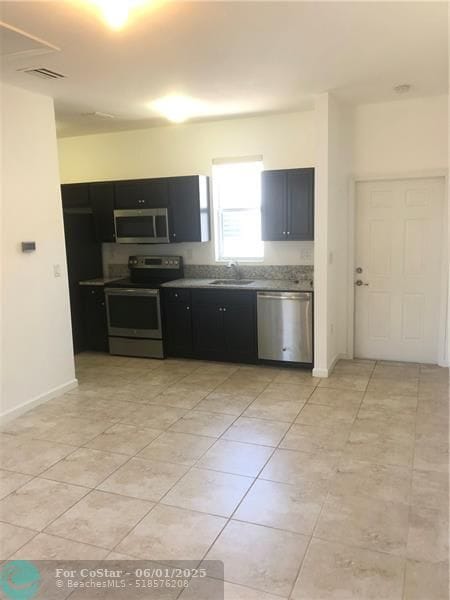 Building Photo - 16954 SW 90th St