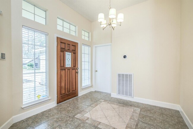 Foto del edificio - 5434 Garden Village Dr