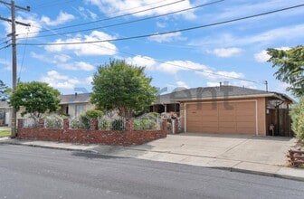 Building Photo - 2689 Limerick Rd