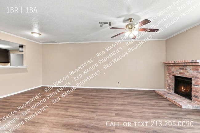 Foto del edificio - 11610 Vance Jackson Rd