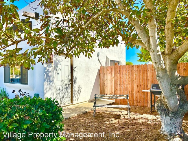 Building Photo - Studio, 1 bath House - 3064 Via Loma