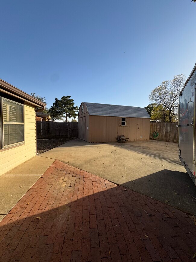 Conexiones completas para autocaravanas - 8608 Geneva Ave