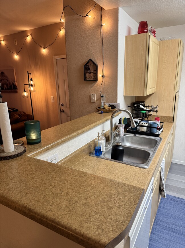 Foto del edificio - 8250 N Grand Canyon Dr