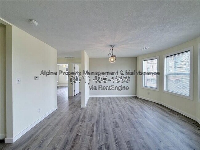 Foto del edificio - 5904 N Interstate Ave