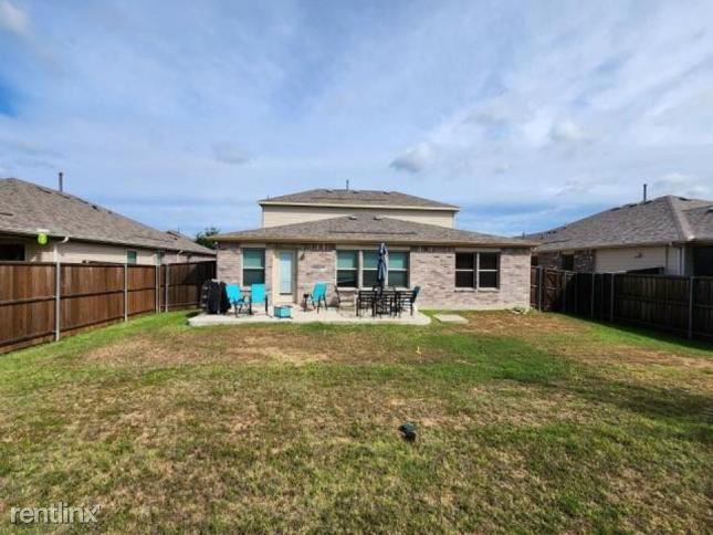 Foto del edificio - 4 br, 2 bath House - 2740 i N Tobias Lane