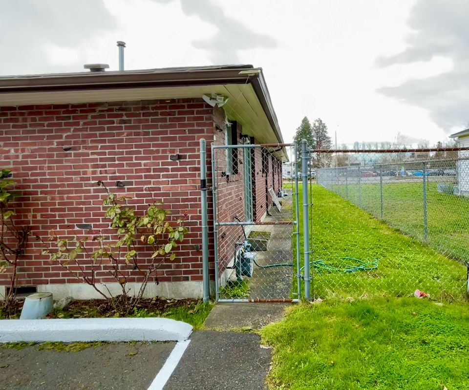 4902 111th St SW Unit 5, WA 98499 Condo for Rent in