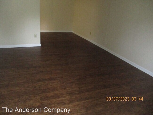 Foto del edificio - 2 br, 1 bath House - 2710-B Homewood Ct