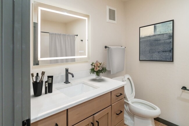 Interior Photo - Whitetail Ridge at Elkhart Lake