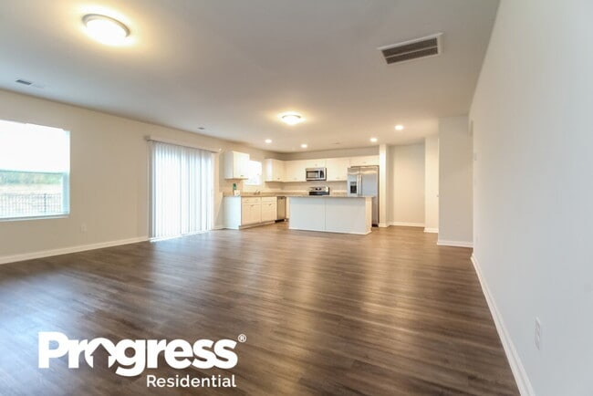 Building Photo - 891 Willowmere Way