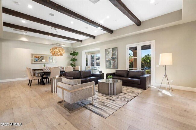 Building Photo - 10074 E Flathorn Dr