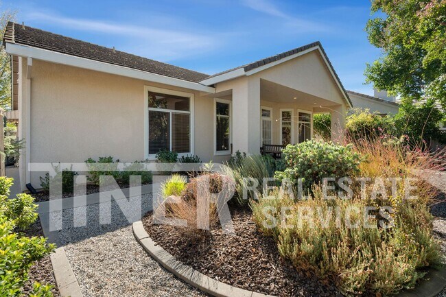 Building Photo - Stunning 55+ community Sun City Roseville ...