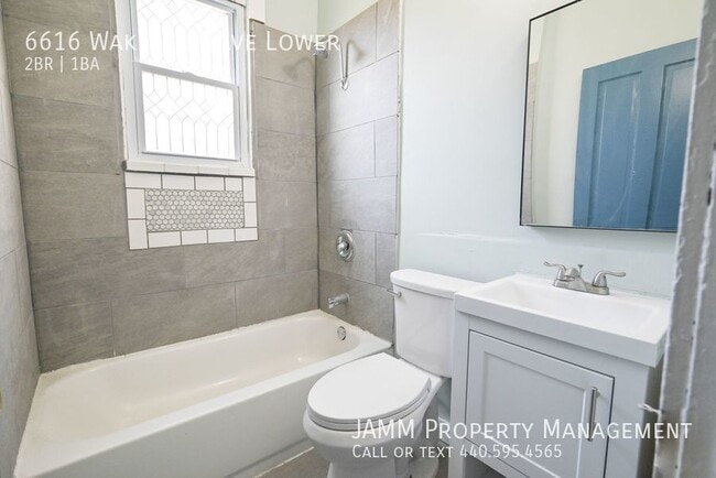 Building Photo - West Cleveland Detroit-Shoreway: LOWER UNI...