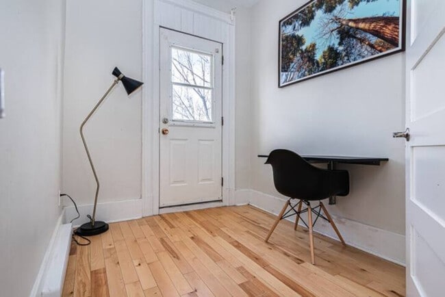 Building Photo - 926 Rue Saint-Philippe