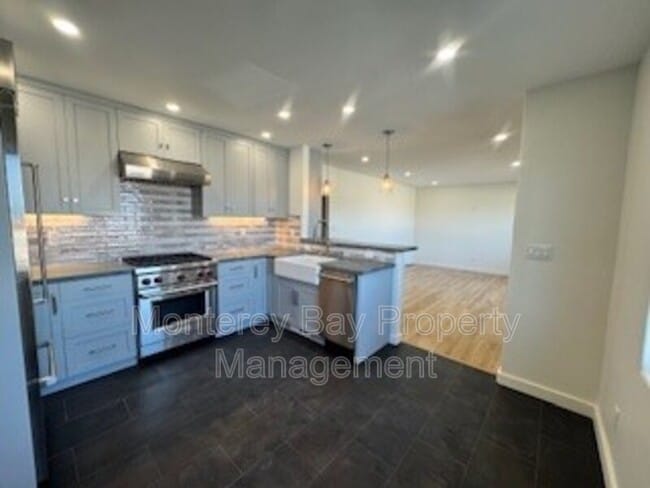 Foto del edificio - 1764 Harding St