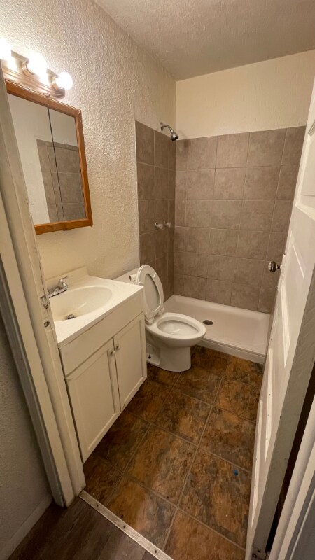 Foto del edificio - 456 Broadway Blvd