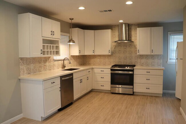 Foto del edificio - 3123 Conway St