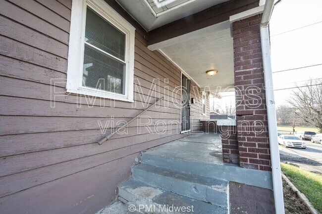Foto del edificio - 1521 N Tacoma Ave