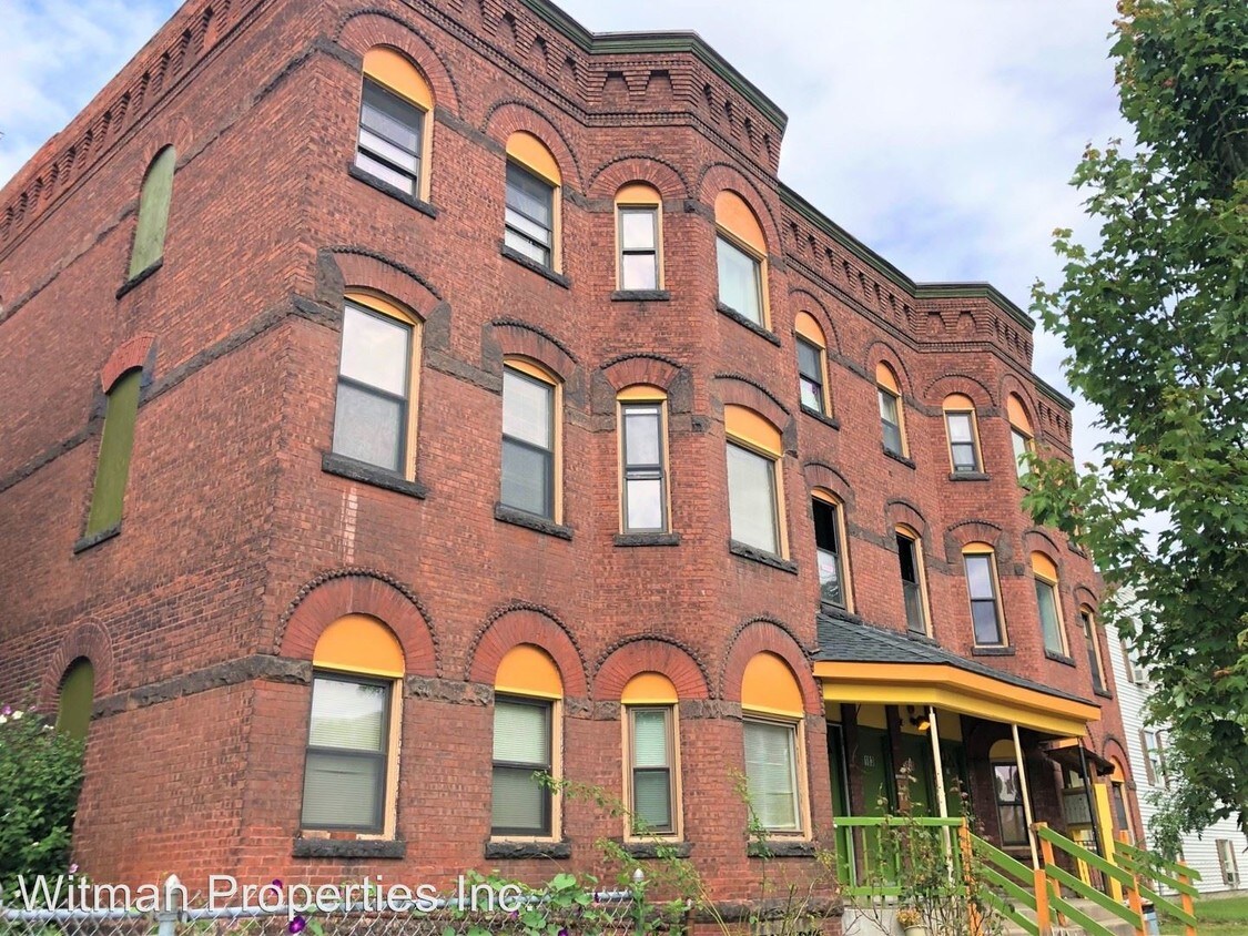 Primary Photo - 179-185 Chestnut St