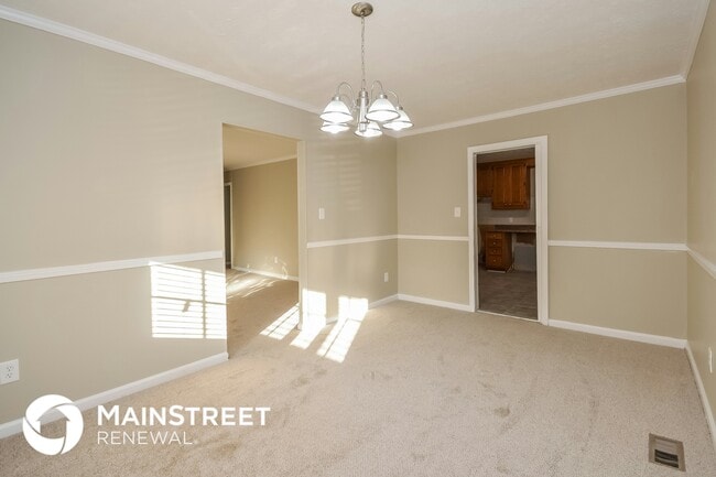 Building Photo - 10803 Mallard Dr