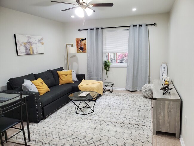 Foto del edificio - 2500 Houma Blvd