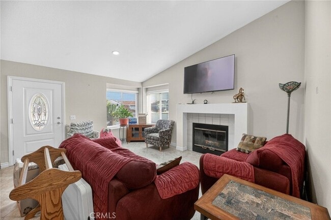 Building Photo - 39427 Canyon Rim Cir