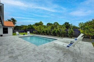 Building Photo - 1440 NW 12th Way