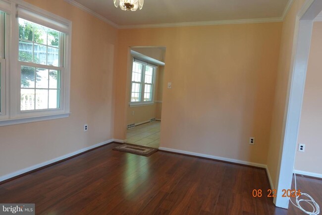 Building Photo - 4924 King Solomon Dr