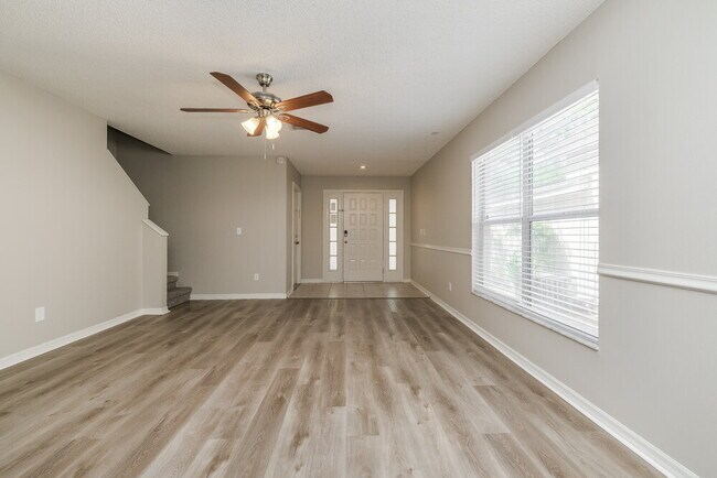 Building Photo - 721 Cape Cod Cir