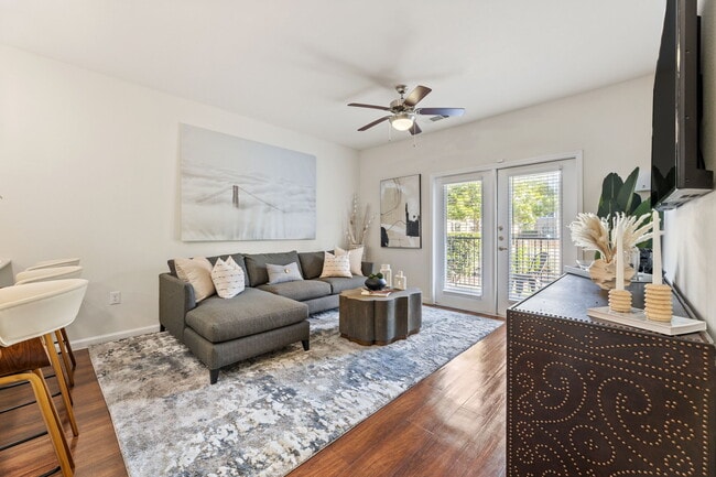 1BD, 1BA - 775SF - Living Room - Parkside Apartments