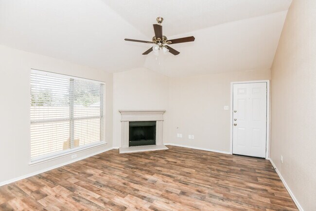 Building Photo - 10217 Cypress Hills Dr