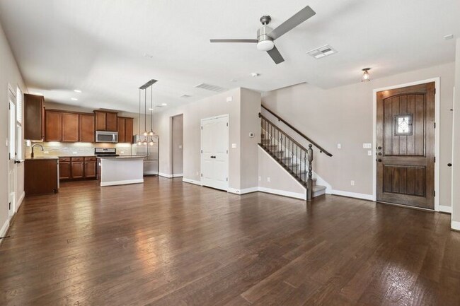 Building Photo - 7311 Sunset Heights Cir