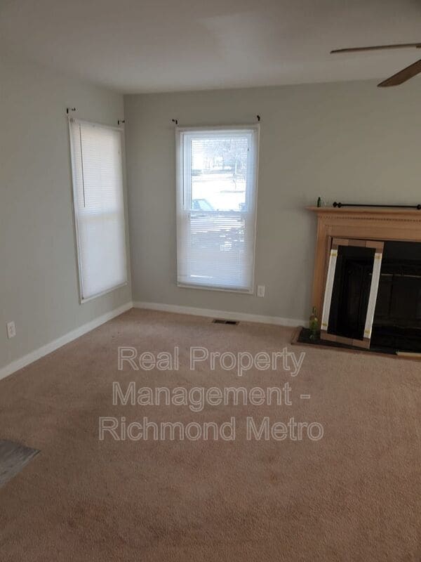 Building Photo - 8105 Tillers Ridge Terrace