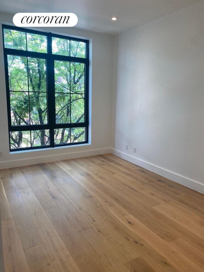 Building Photo - 350 Bergen St