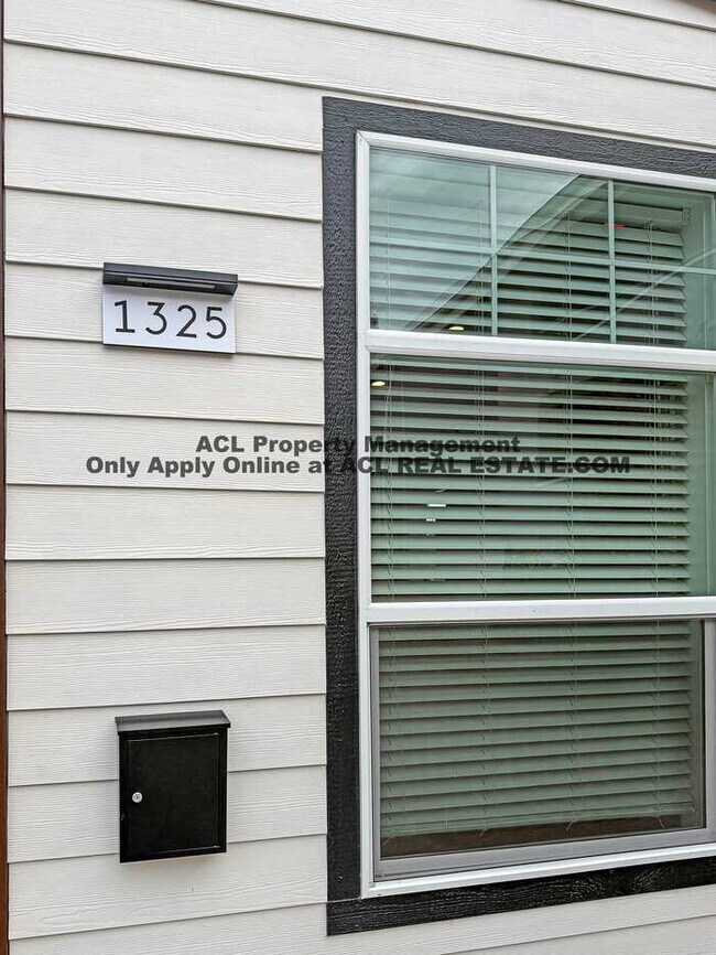 Foto del edificio - Brand New 2 Bedroom 1 Bath Home | Never Lived In | Hayward