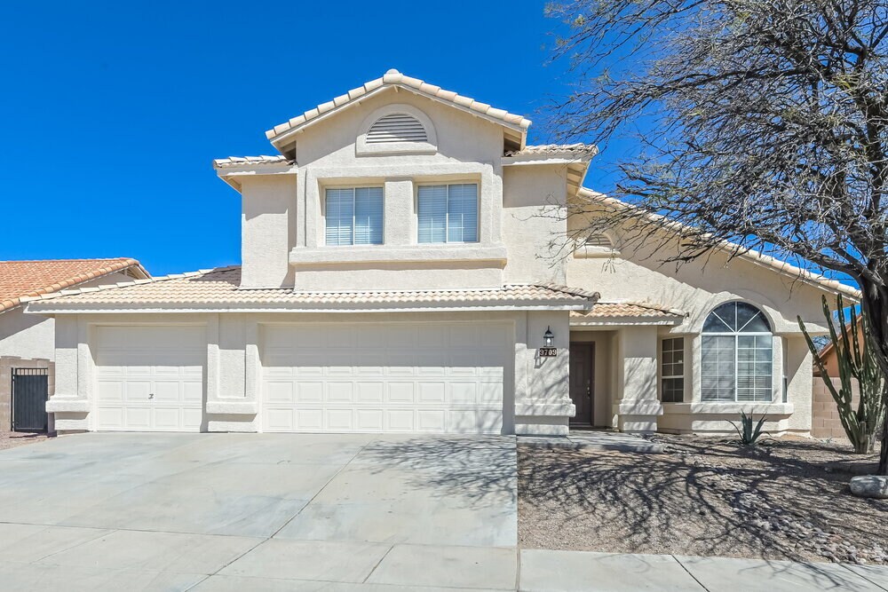 Foto principal - 9709 E Paseo Del Tornasol