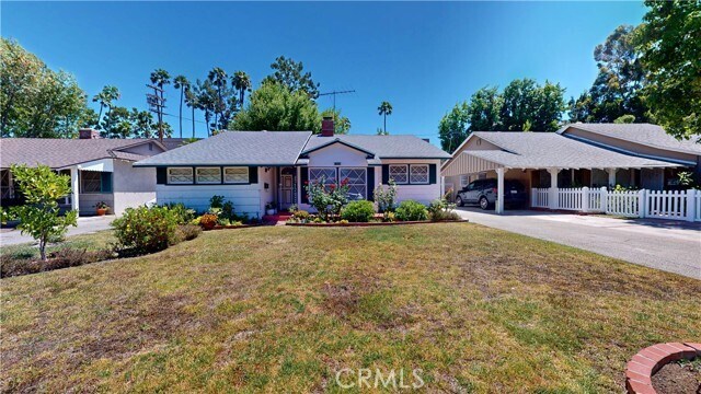 Foto del edificio - 13322 Valleyheart Dr N